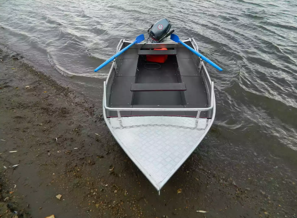 Алюминиевая лодка Wyatboat-390 M в Санкт-Петербурге