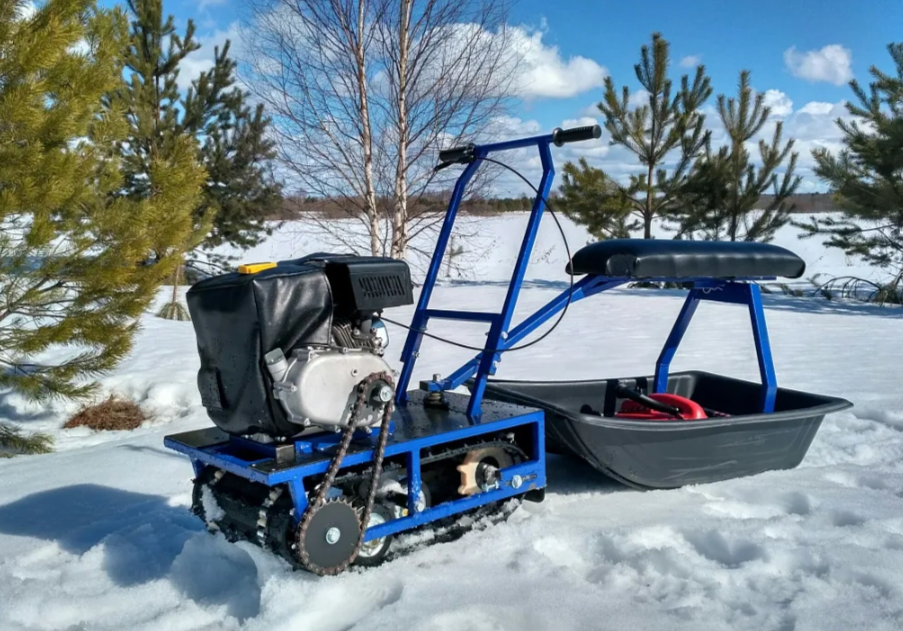 Мини-мотобуксировщик Альбатрос-М с фарой в Санкт-Петербурге