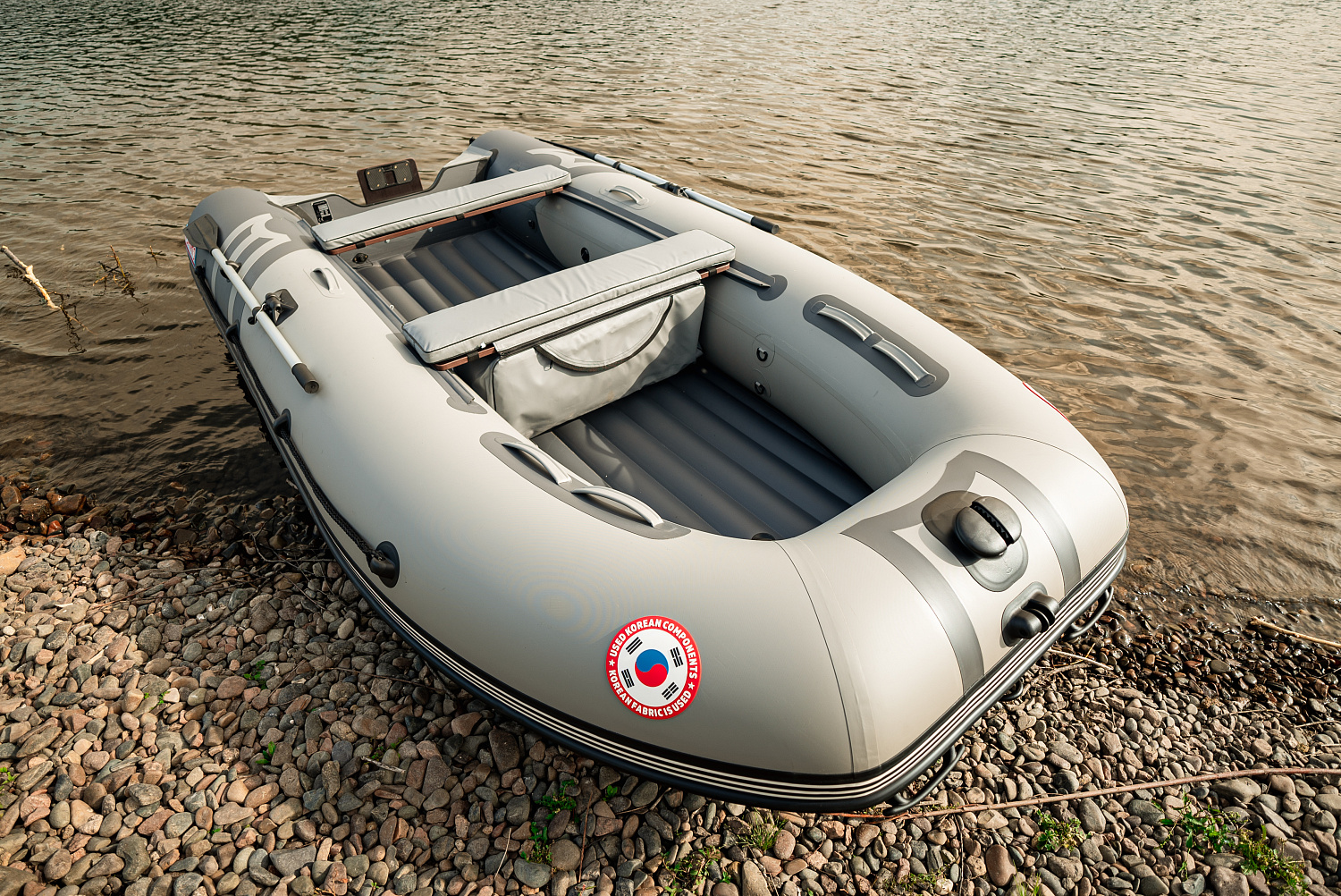 Лодка MISHIMO RIVER JET 390 под водомет в Санкт-Петербурге