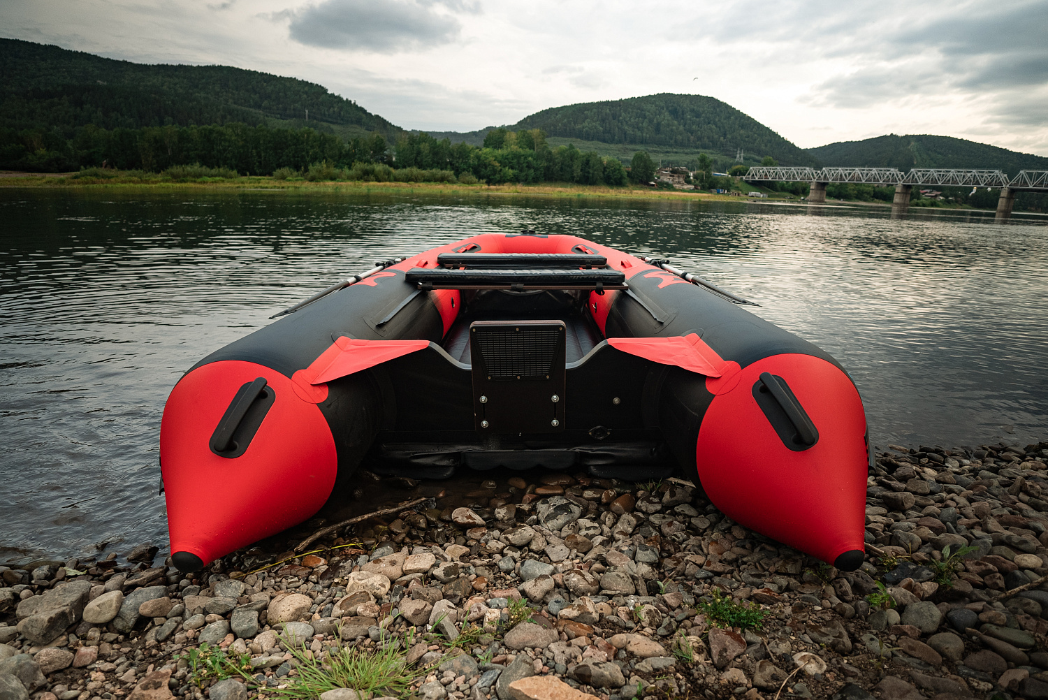 Лодка MISHIMO RIVER JET 390 под водомет в Санкт-Петербурге