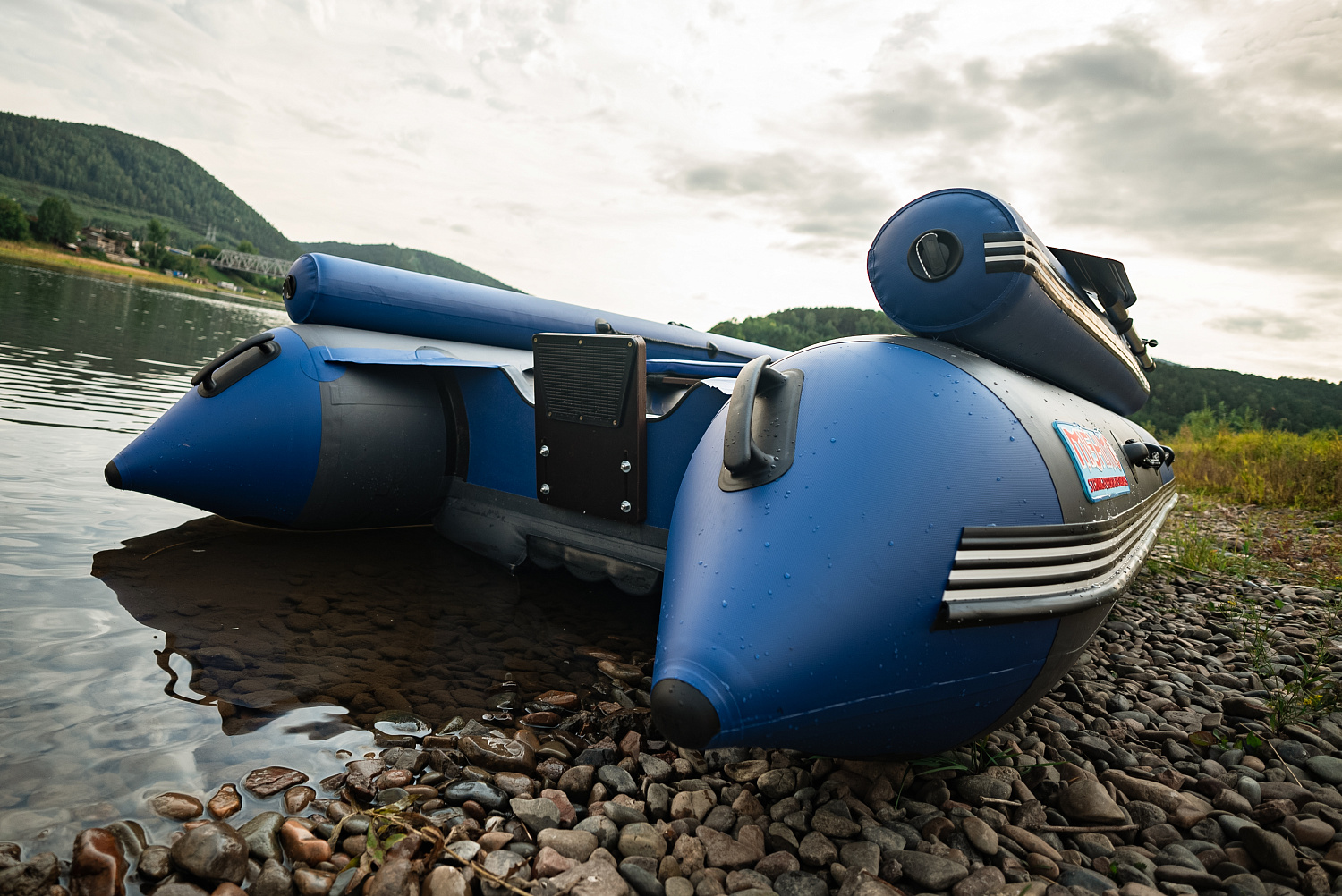 Лодка MISHIMO RIVER FJET PRO 470 под водомет в Санкт-Петербурге