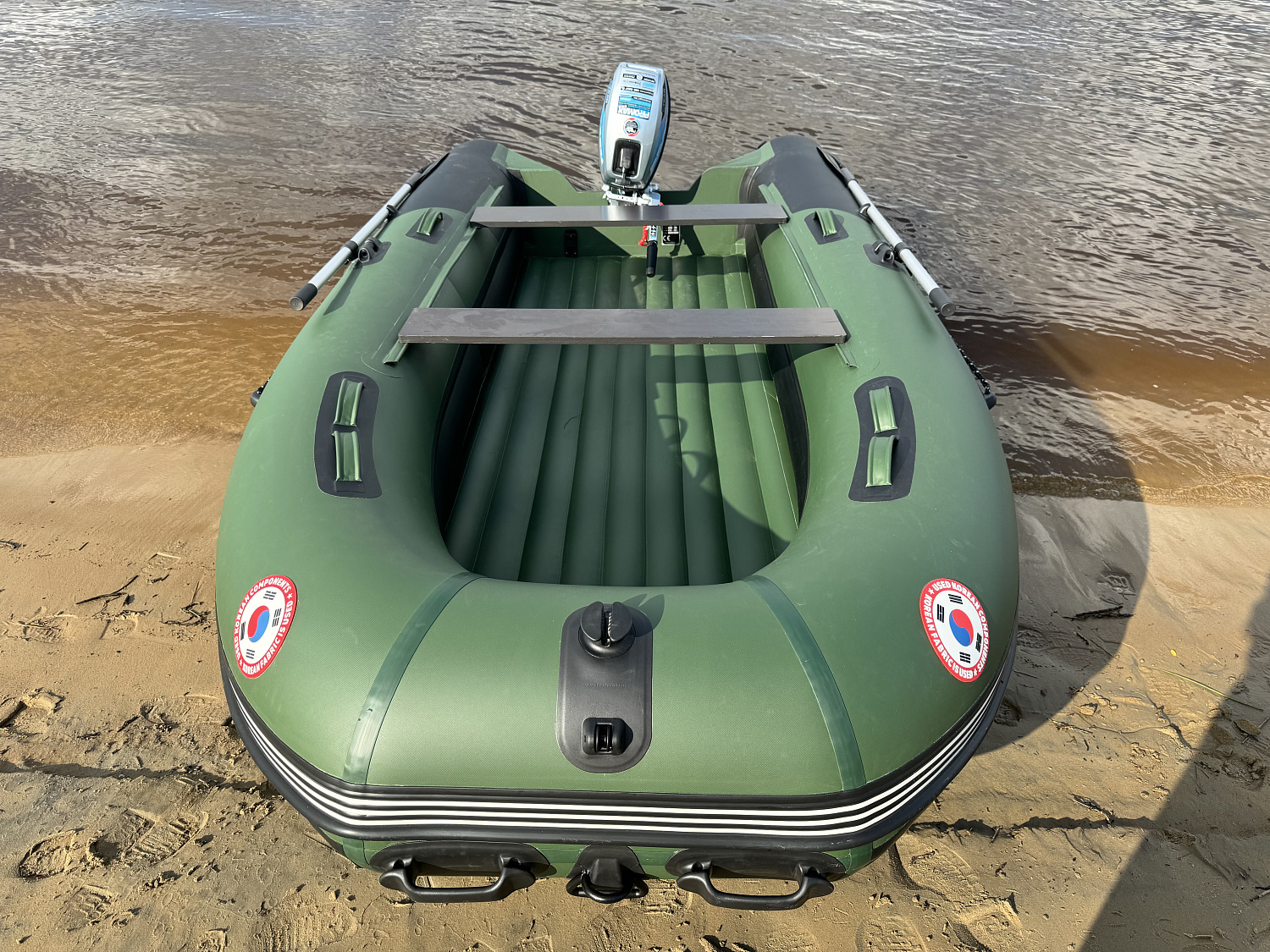 Лодка MISHIMO BIG FLOOR 380 в Санкт-Петербурге