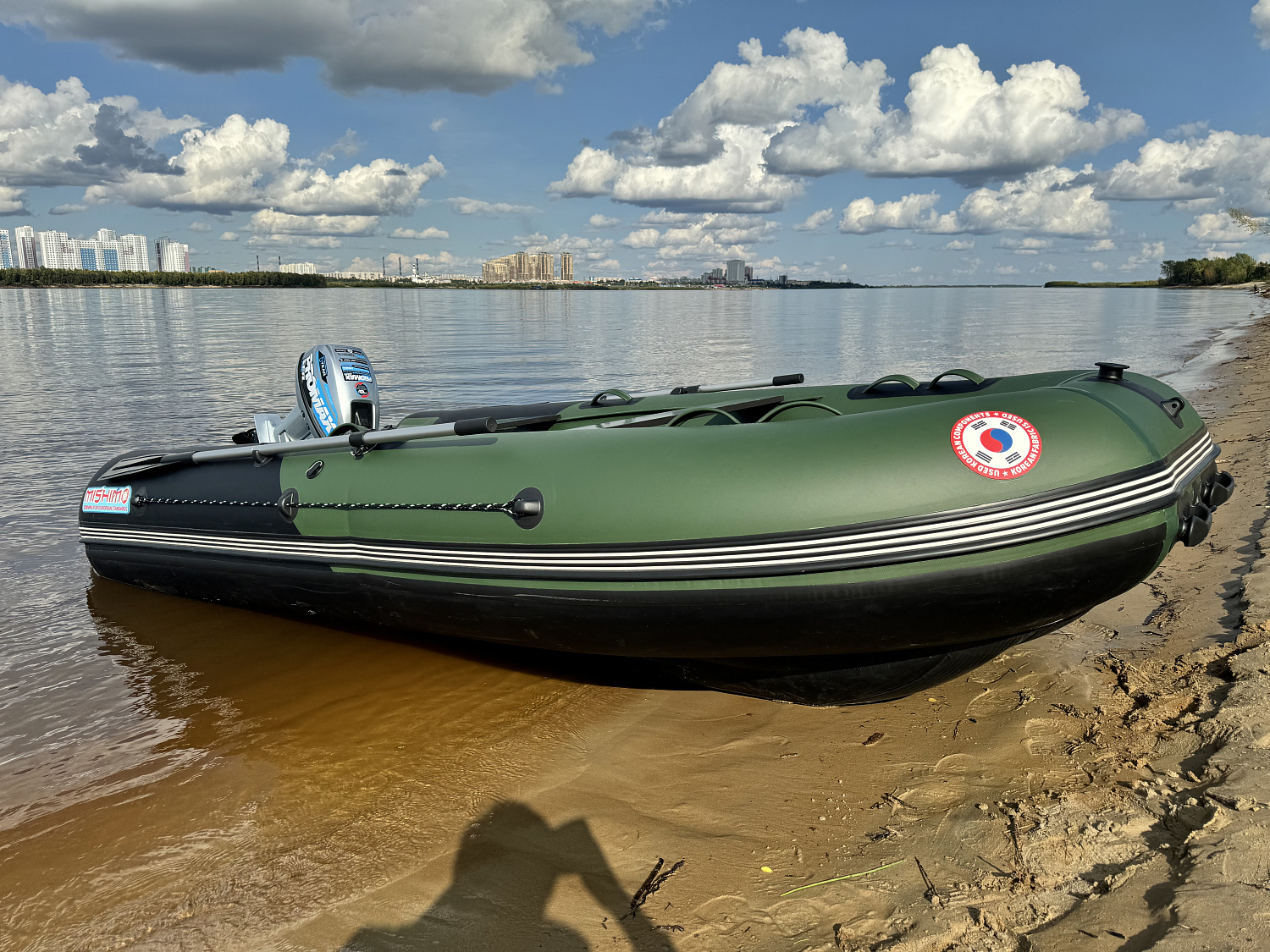 Лодка MISHIMO BIG FLOOR 380 в Санкт-Петербурге