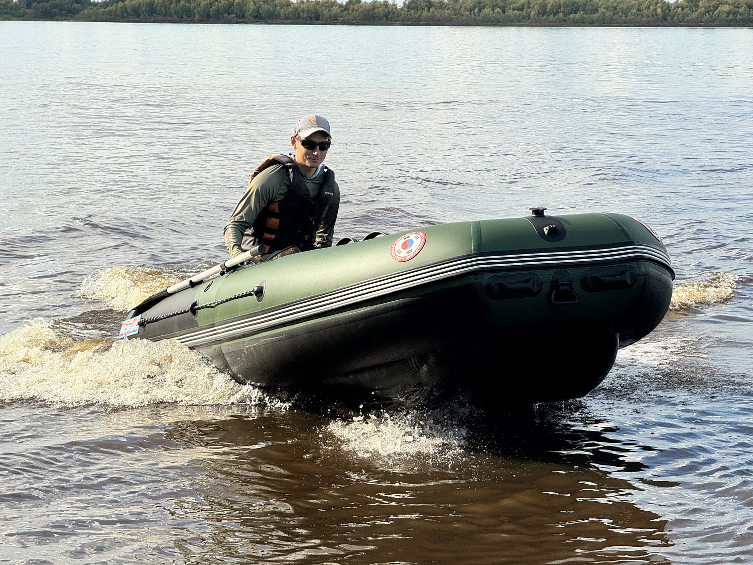 Лодка MISHIMO BIG FLOOR 380 в Санкт-Петербурге