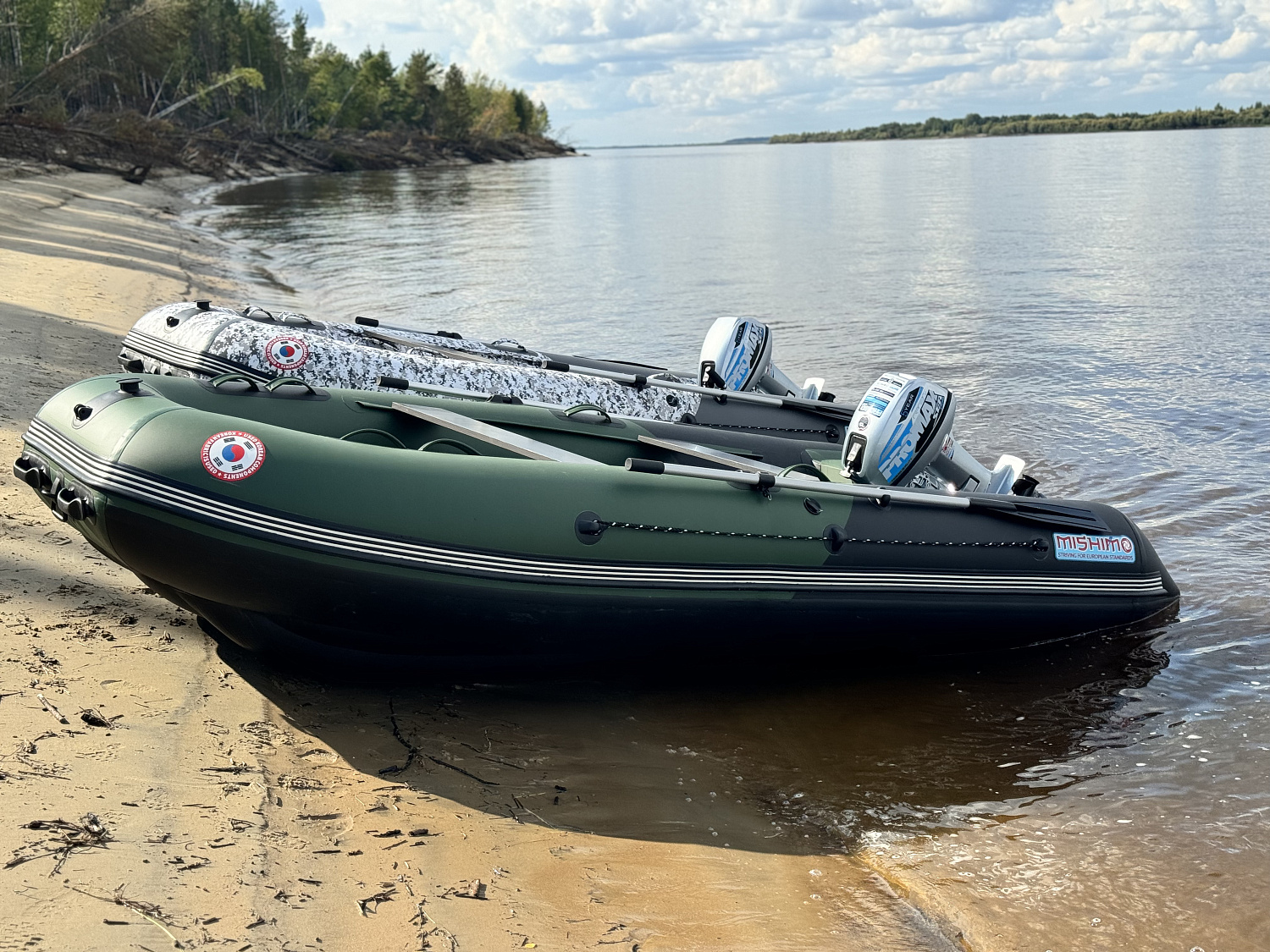 Лодка MISHIMO BIG FLOOR 440 в Санкт-Петербурге