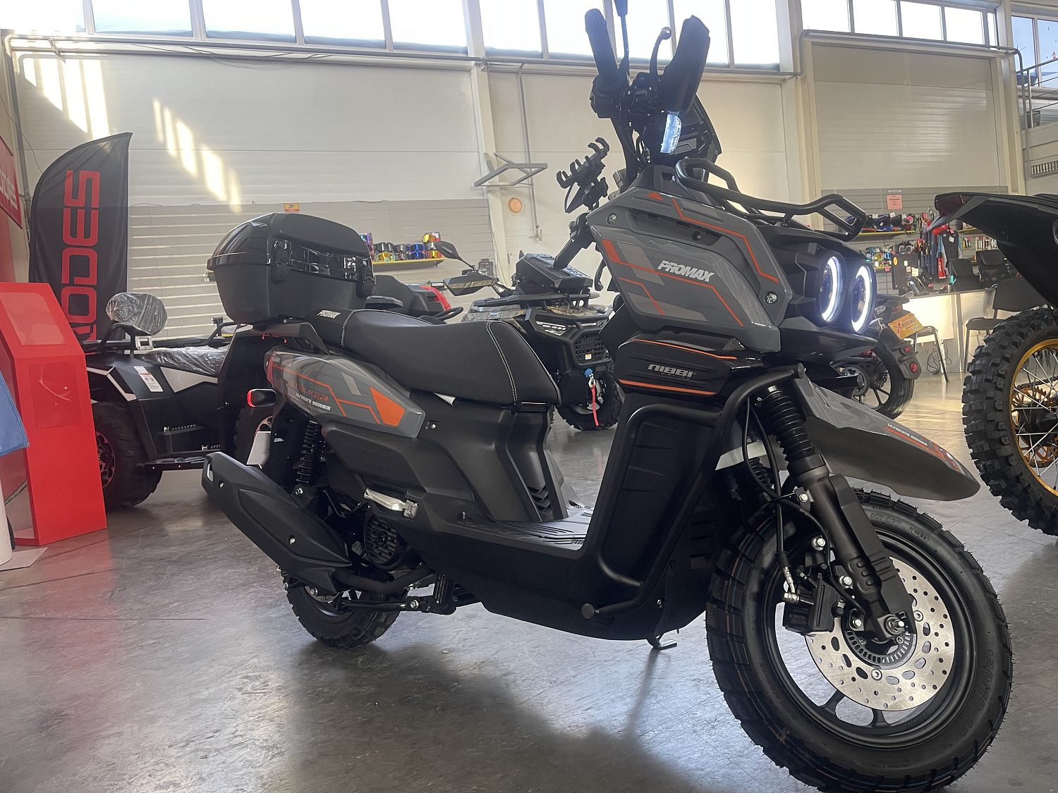 Скутер PROMAX STALKER 240(49) в Санкт-Петербурге