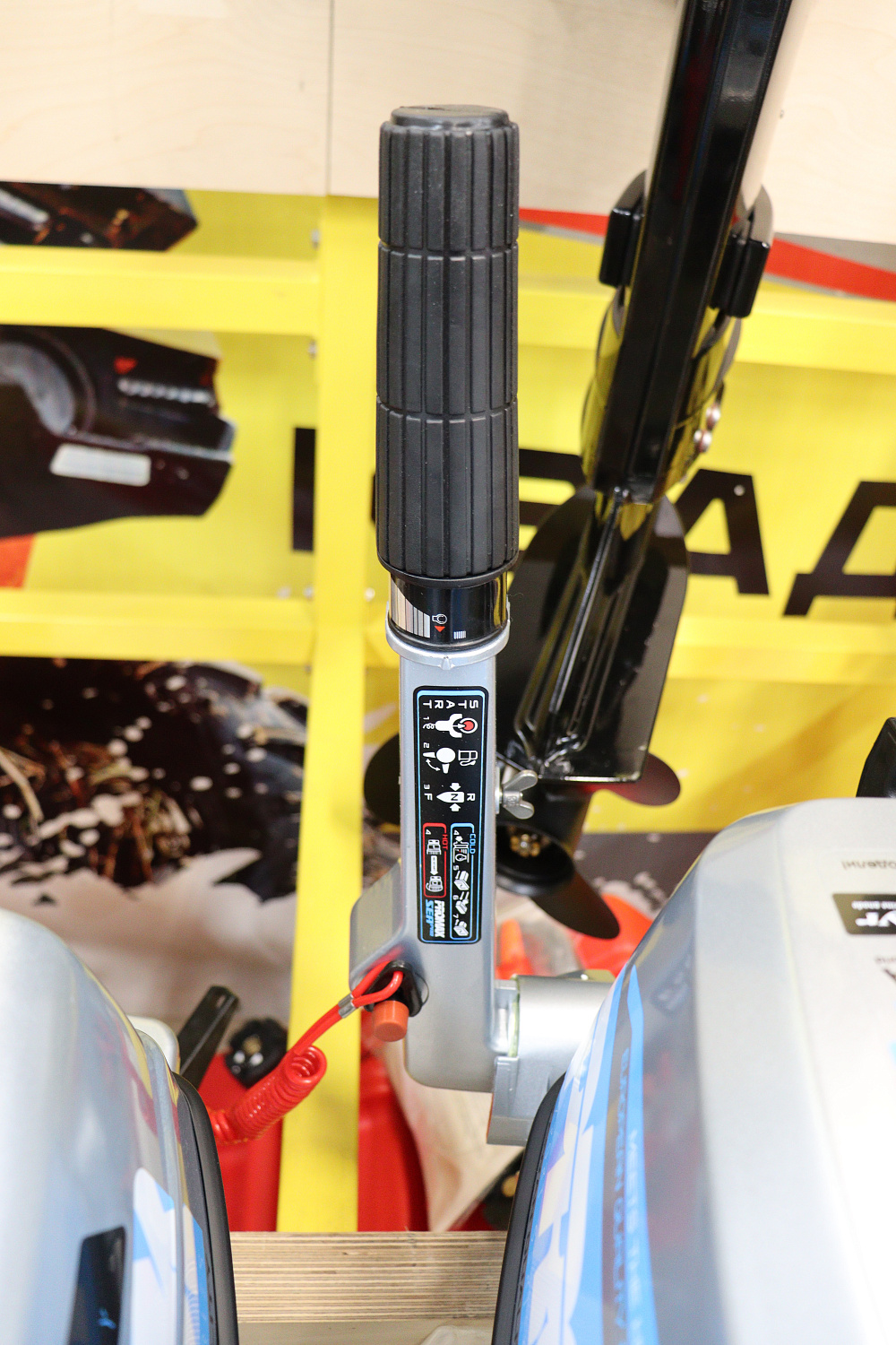 Лодочный мотор PROMAX SP9.9FHS LIGHT в Санкт-Петербурге