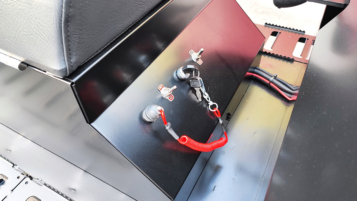 Снегоход PROMAX YAKUT 500 2.0 4T 22 в Санкт-Петербурге