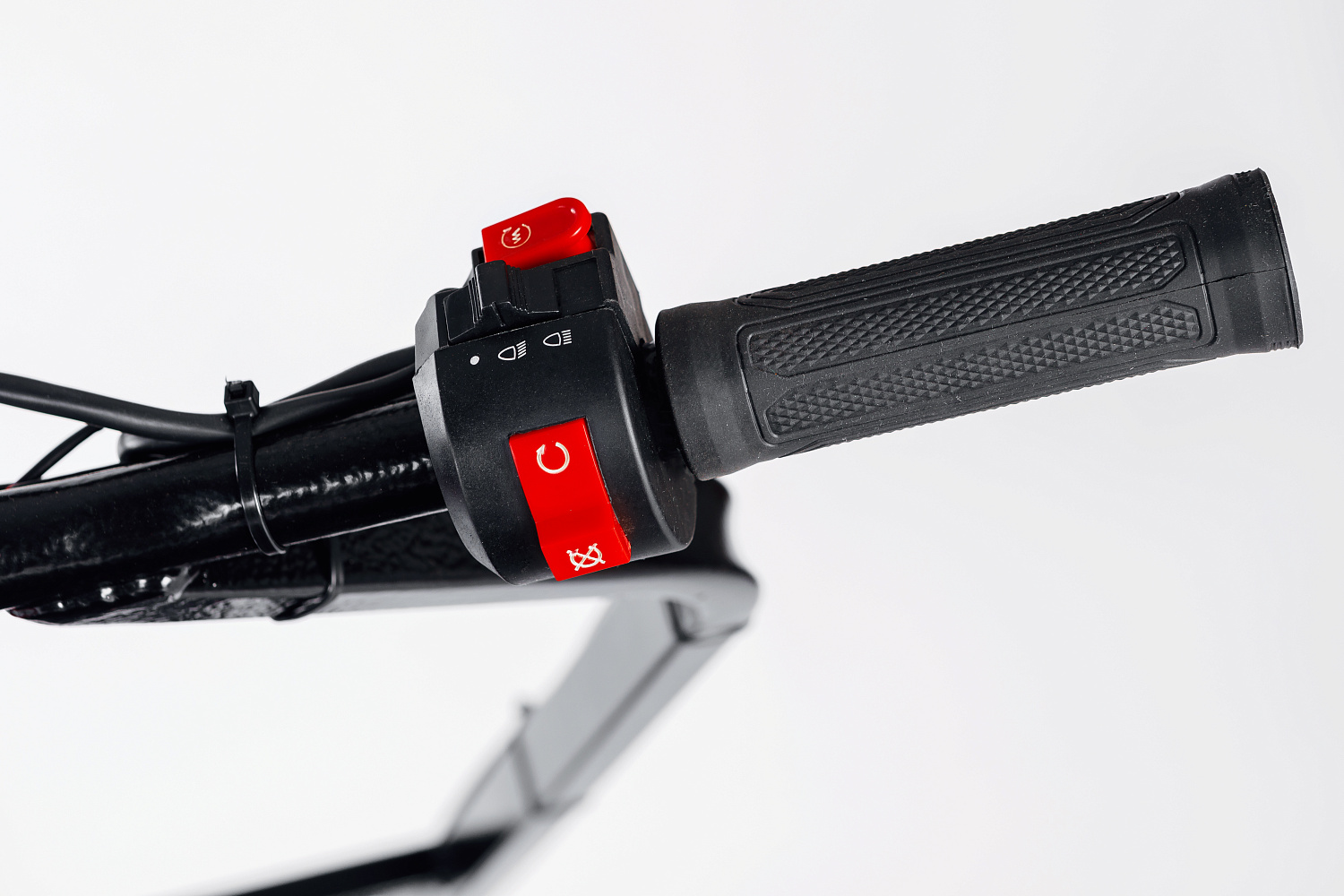 МОТОБУКСИРОВЩИК IKUDZO LONG 2.0 1700/500 EKR19 в Санкт-Петербурге