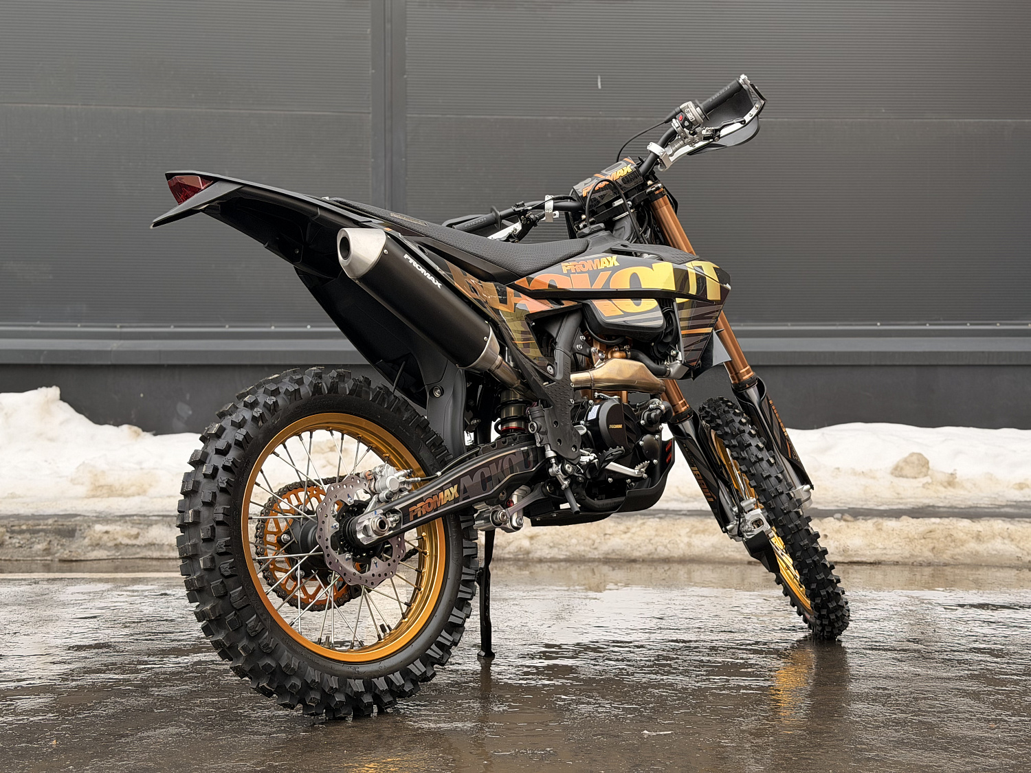 Кроссовый мотоцикл PROMAX BLACKOUT NB300 ENDURO в Санкт-Петербурге