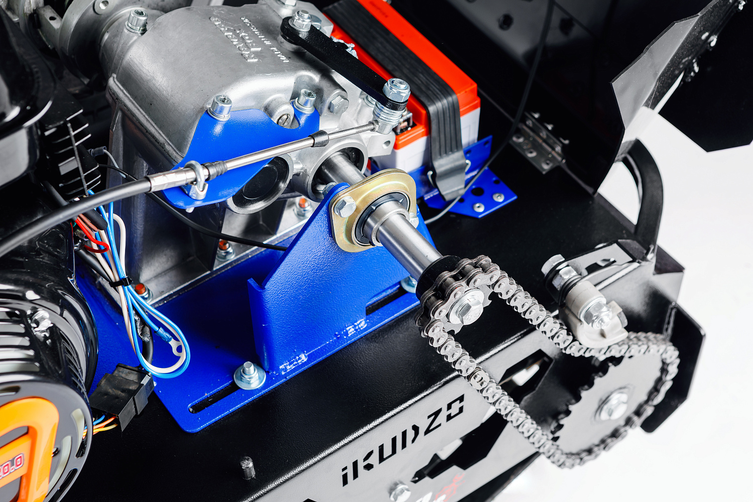 МОТОБУКСИРОВЩИК IKUDZO LONG 2.0 1700/500 EKR19 в Санкт-Петербурге