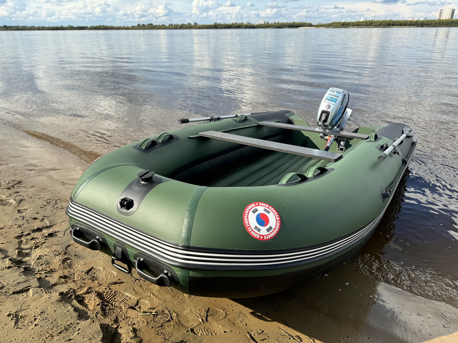 Лодка MISHIMO BIG FLOOR 380 в Санкт-Петербурге