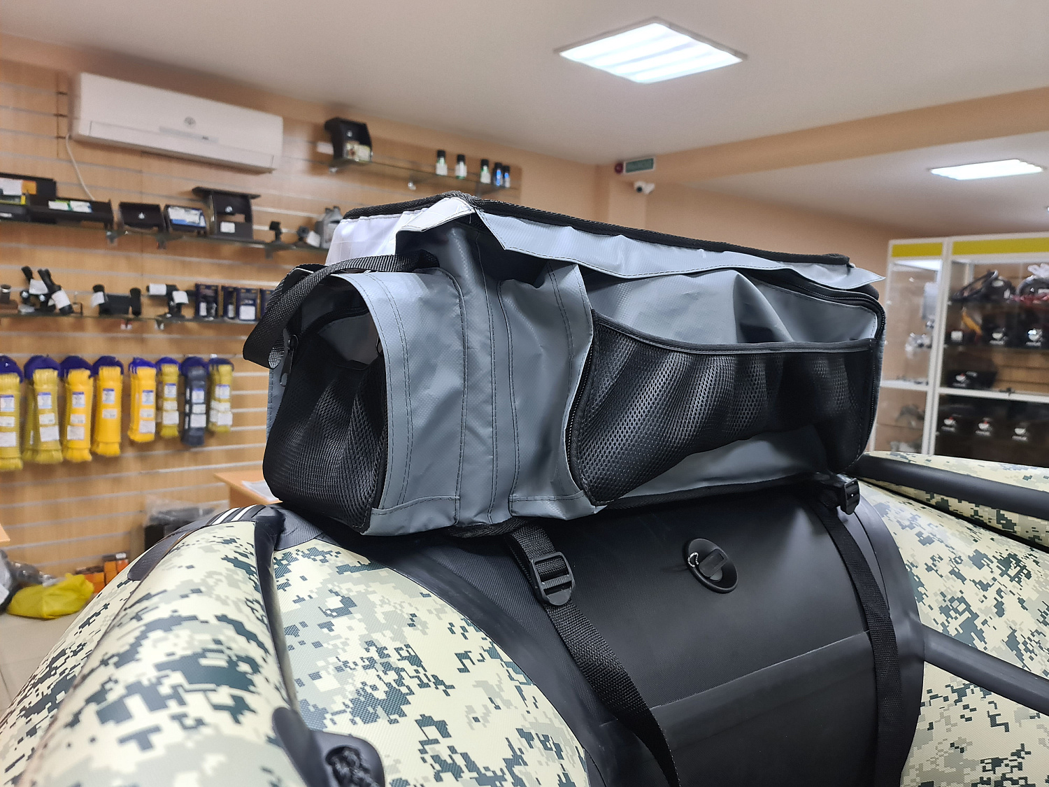 СУМКА ЛЮКС НА БАЛЛОН ДЛЯ ЛОДОК ПВХ 50Х25Х25 СМ в Санкт-Петербурге